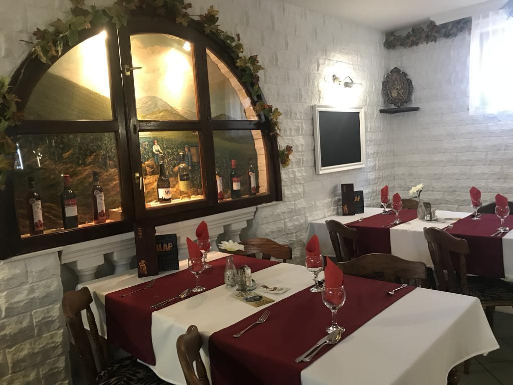 Hotel Korona Hajdúszoboszló Εξωτερικό φωτογραφία