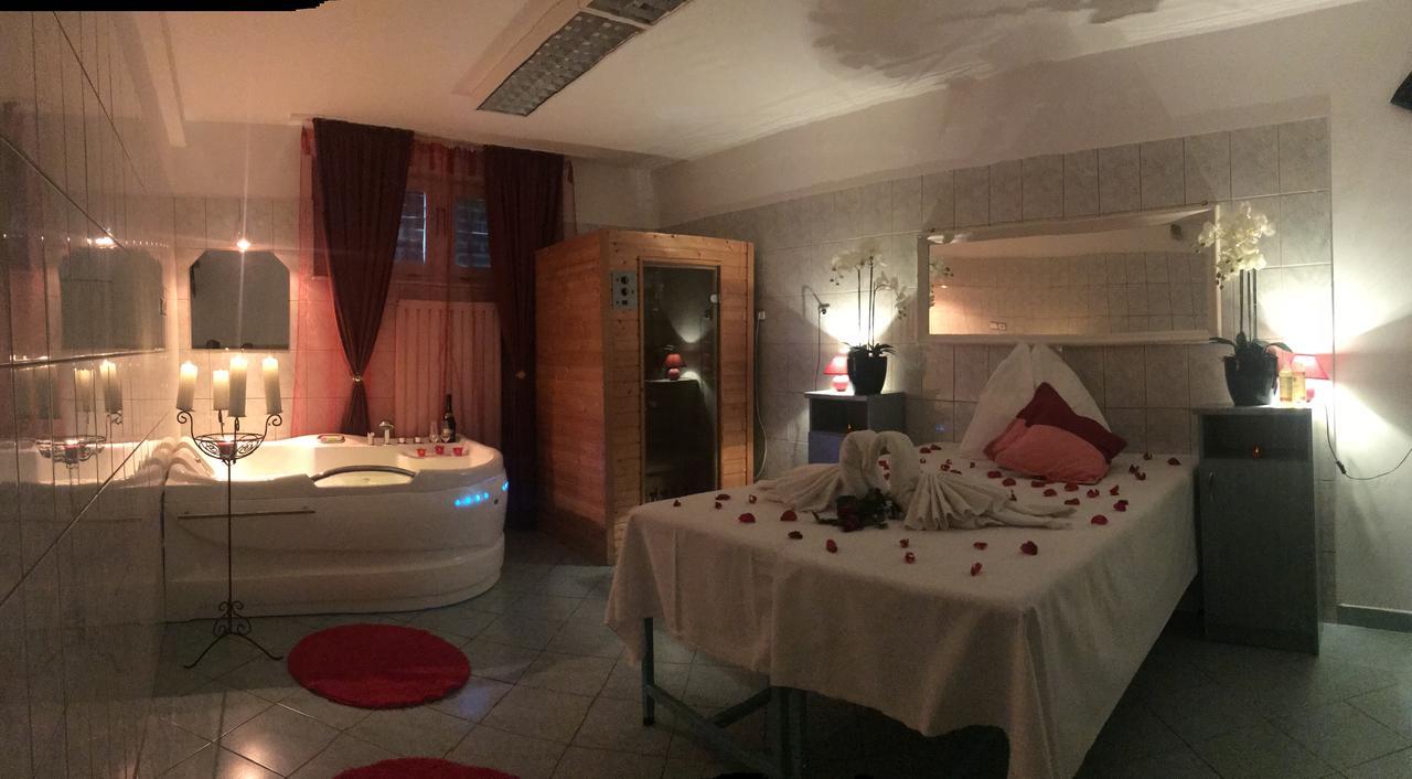 Hotel Korona Hajdúszoboszló Εξωτερικό φωτογραφία