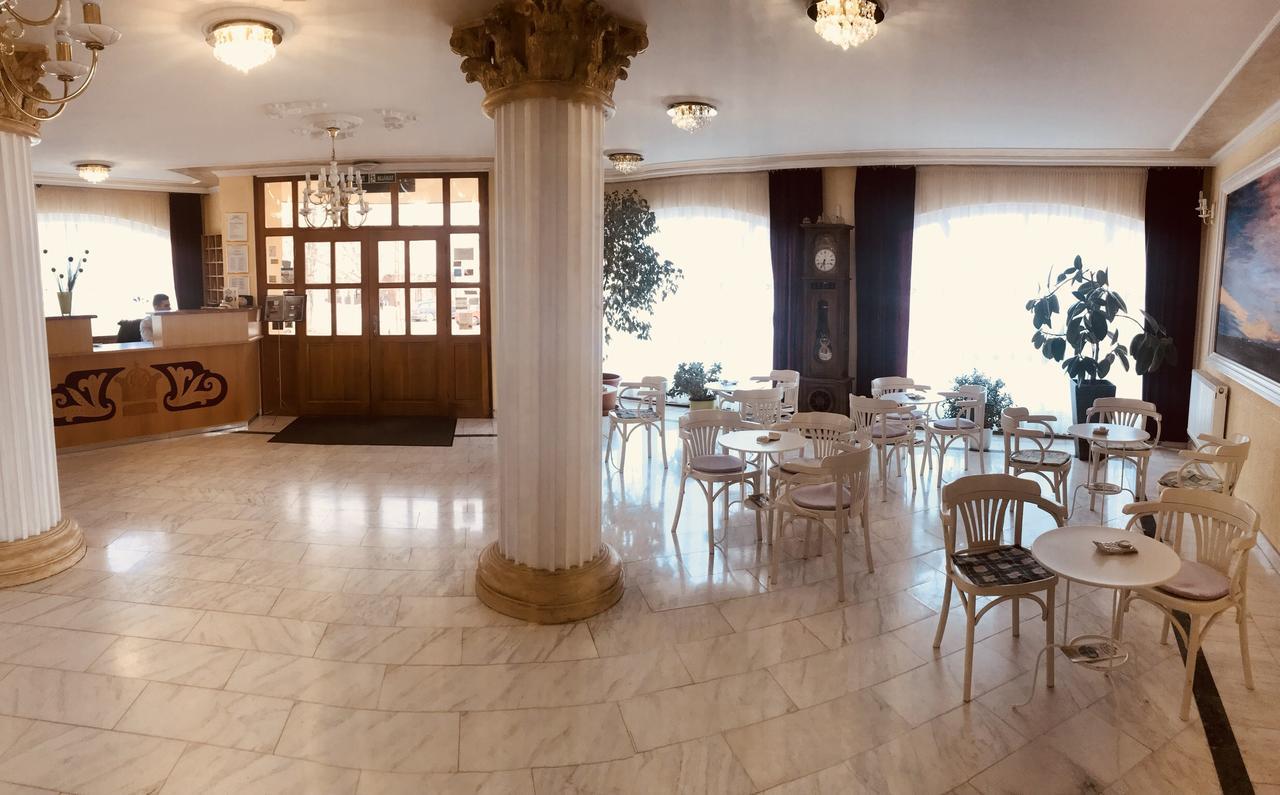 Hotel Korona Hajdúszoboszló Εξωτερικό φωτογραφία