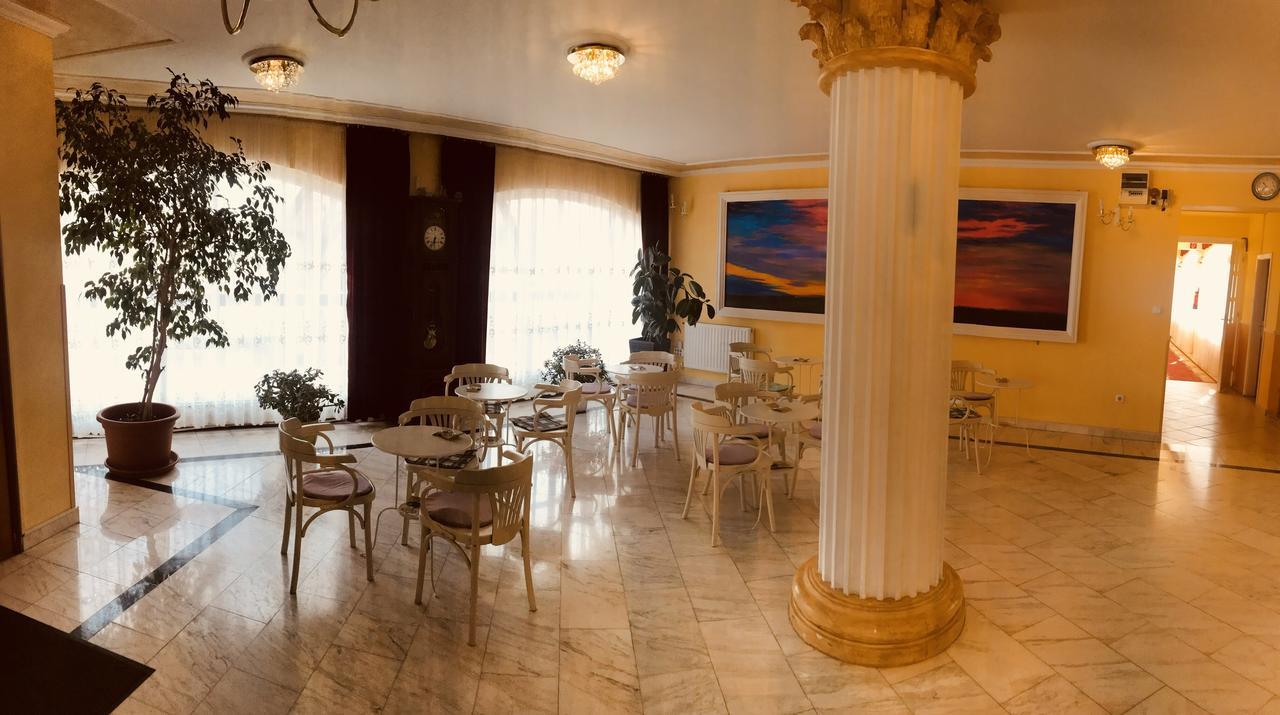 Hotel Korona Hajdúszoboszló Εξωτερικό φωτογραφία