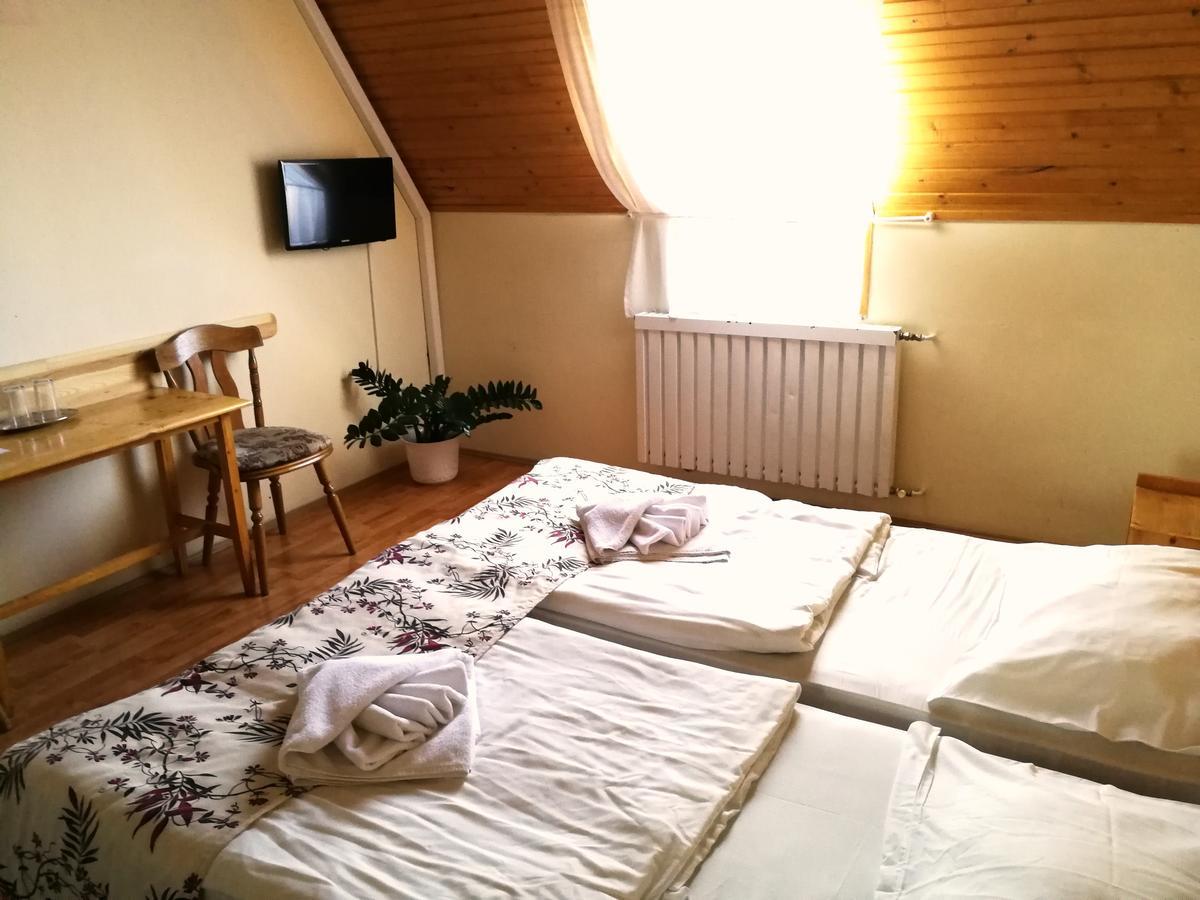 Hotel Korona Hajdúszoboszló Εξωτερικό φωτογραφία